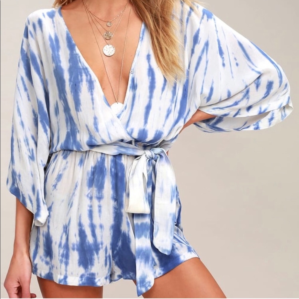 Lulus blue and white romper